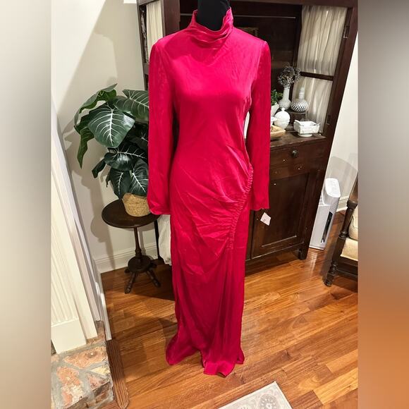 LAPOINTE Long-Sleeve Ruched Slit-Hem Double-Face Satin Bias Gown - Picture 4 of 16